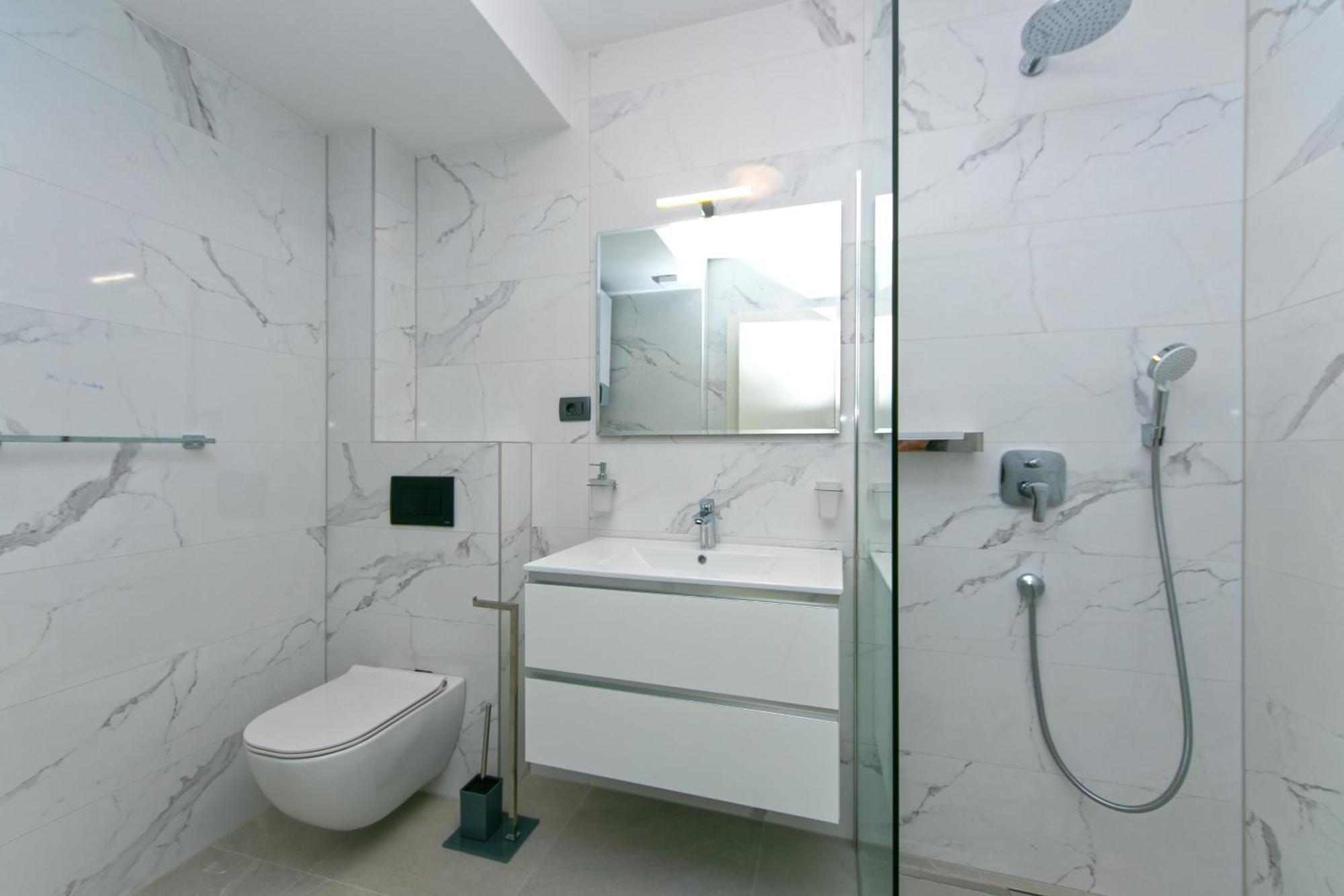 Apartments By The Sea Brela, Makarska - 6007 Zewnętrze zdjęcie